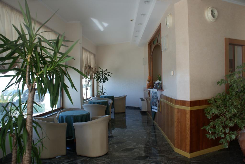 Hotel Ristorante Miramare 玛里纳吉尔萨罗 外观 照片